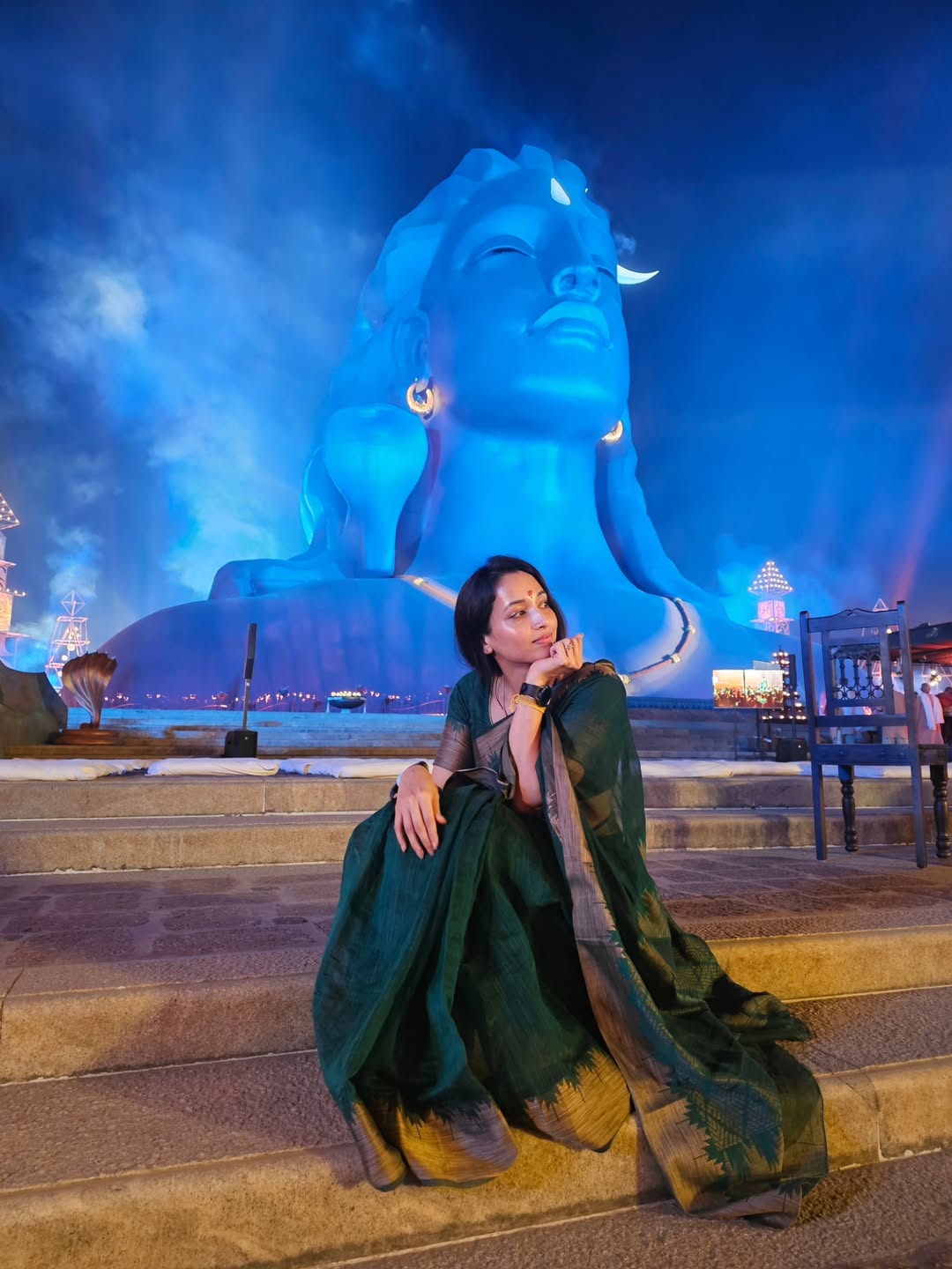 Srinidhi Shetty’s Maha Shivratri Celebration: Divine Moments with Sadhguru