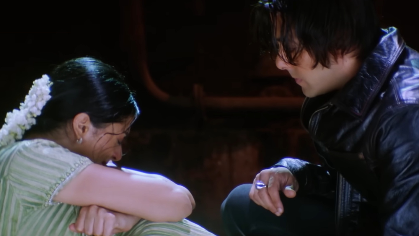 Radhe: Romance or Red Flag?