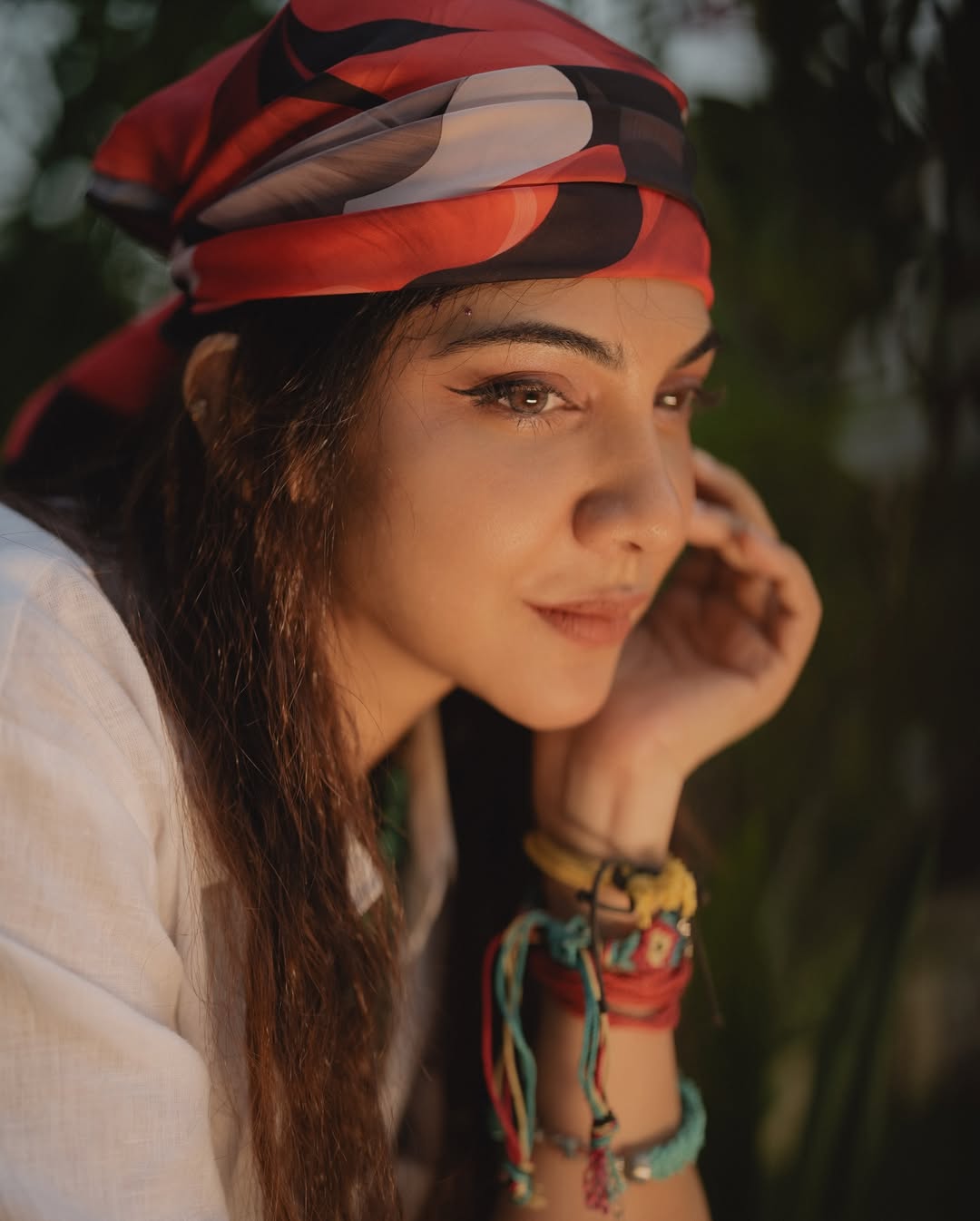 Thalapathy Vijay’s Reel Sister is a Total Vibe! Madonna Sebastian Stuns in Bold New Photoshoot