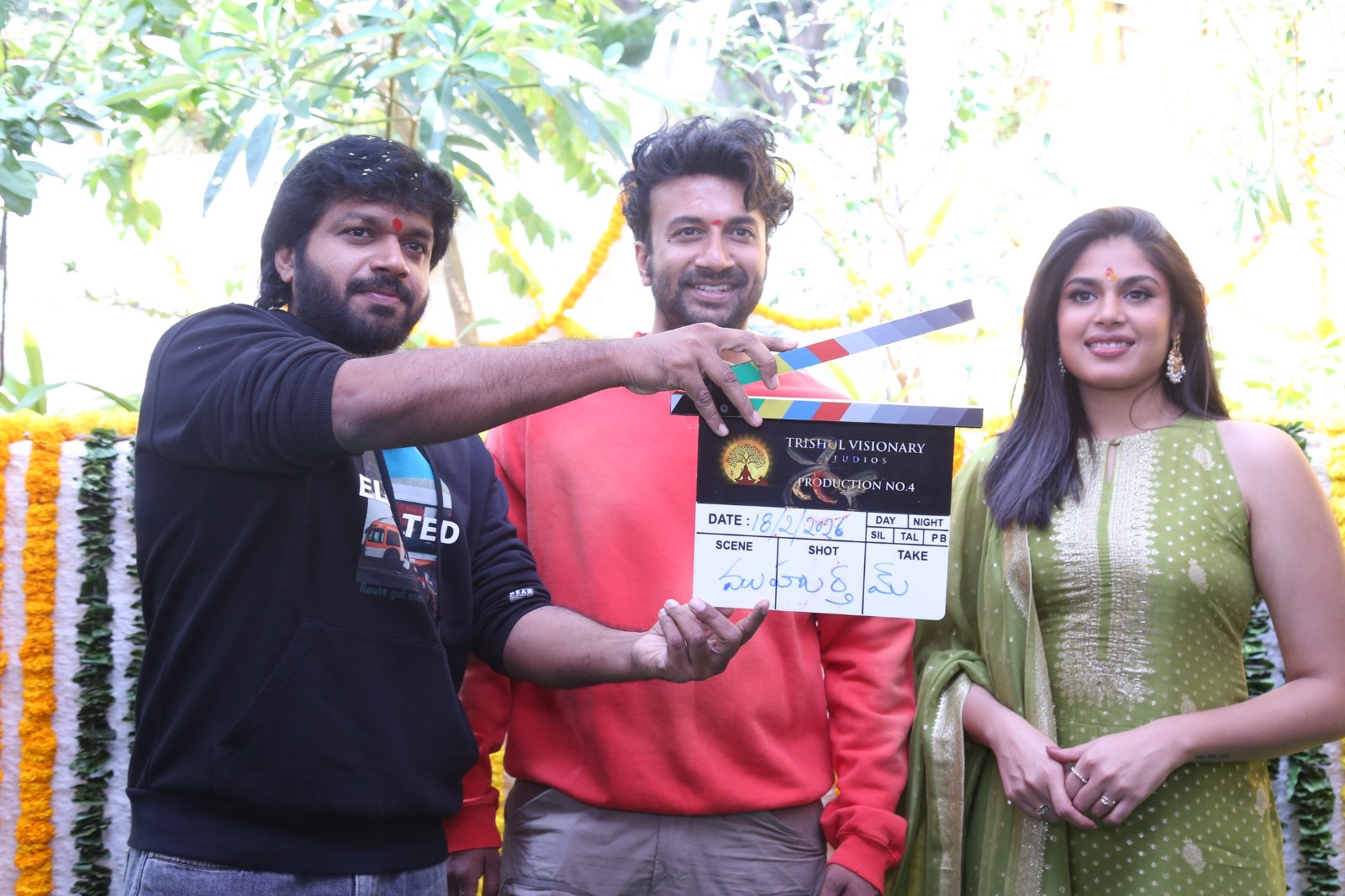 Shubh Muhurat clap at Trishul Visionary Studios launch