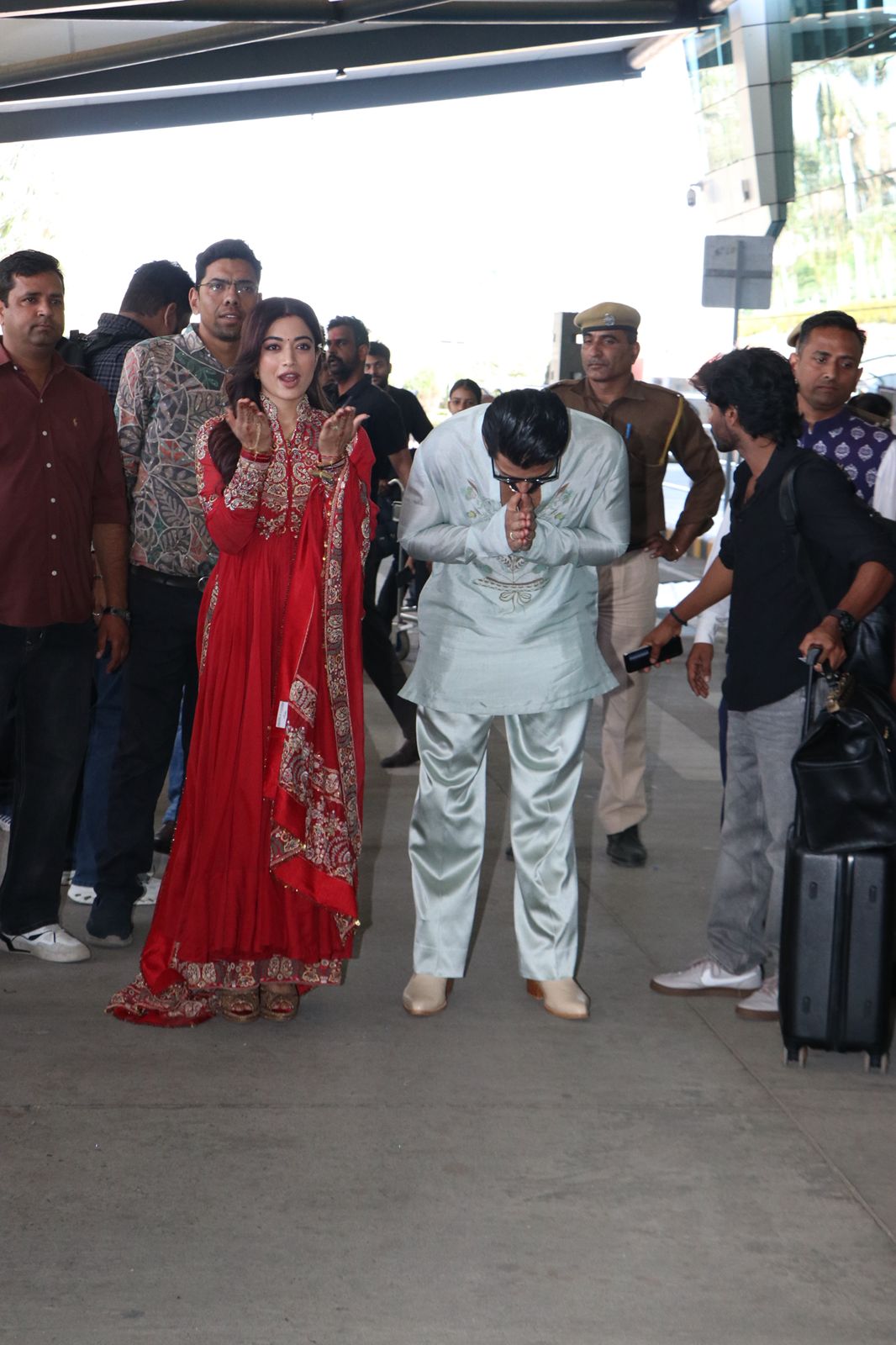Vijay Deverakonda and Rashmika at Airport