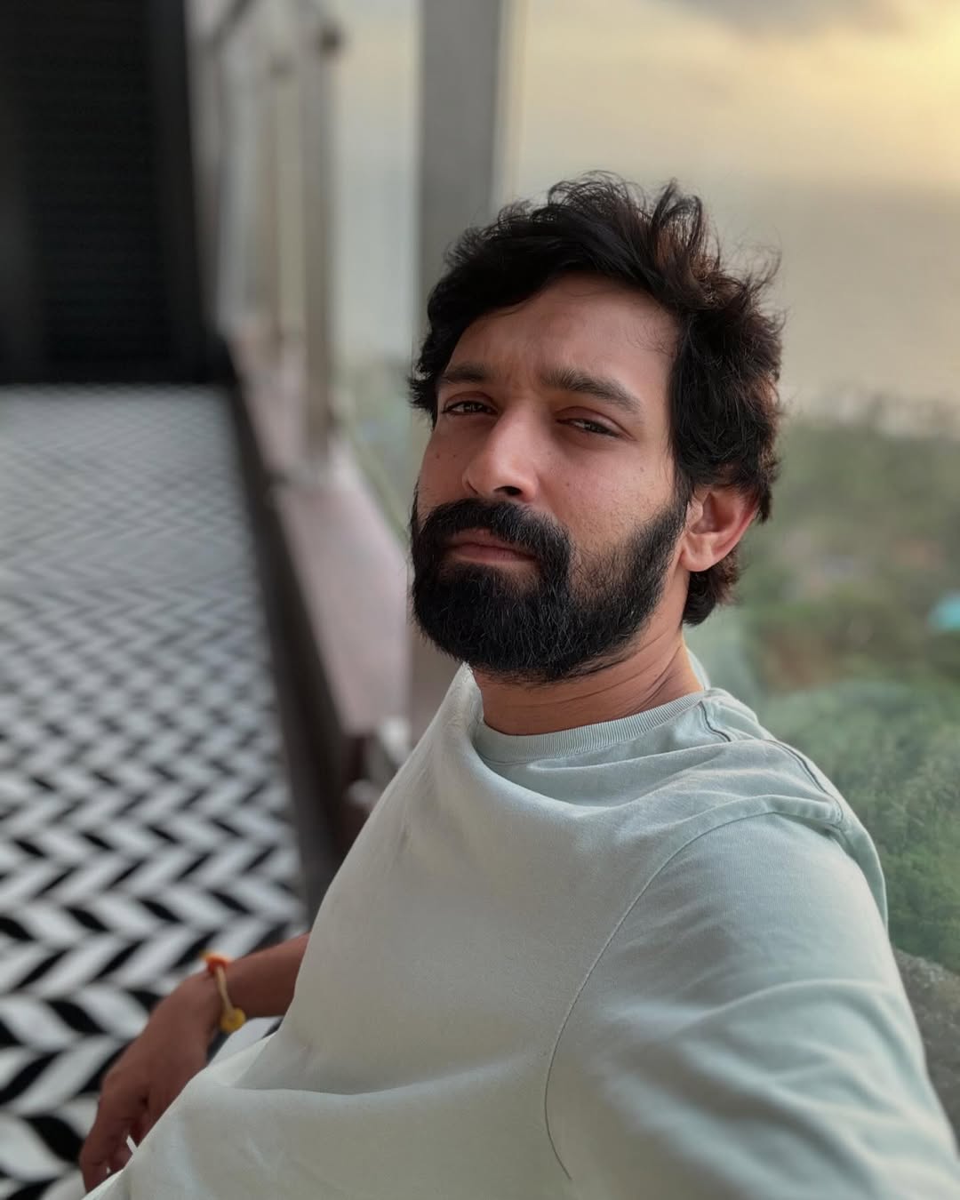 Vikrant Massey Calls Out the Rumour Mill