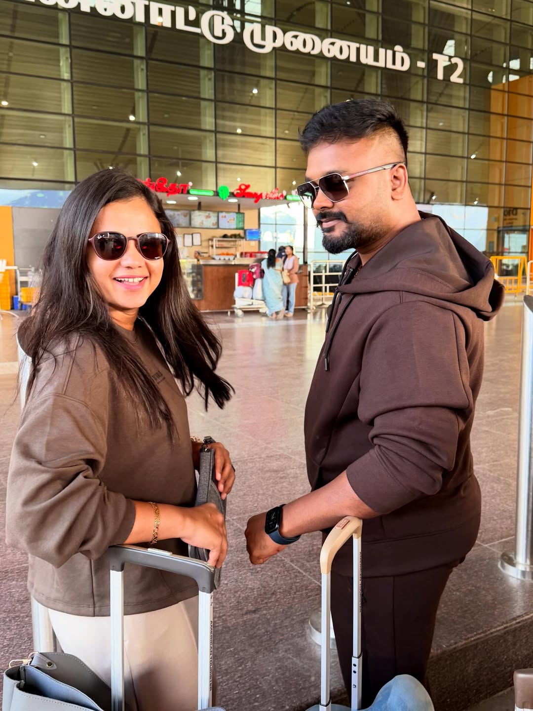 Manimegalai romantic photos