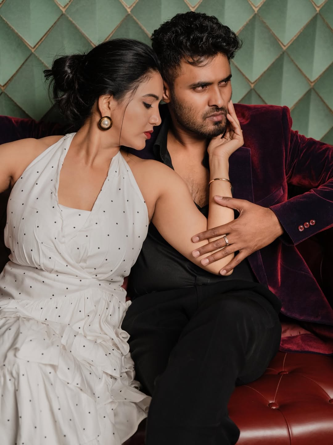 Wine, Romance & Radiance: Pavani-Amir Couple Goals Gallery Valentine’s Day Special