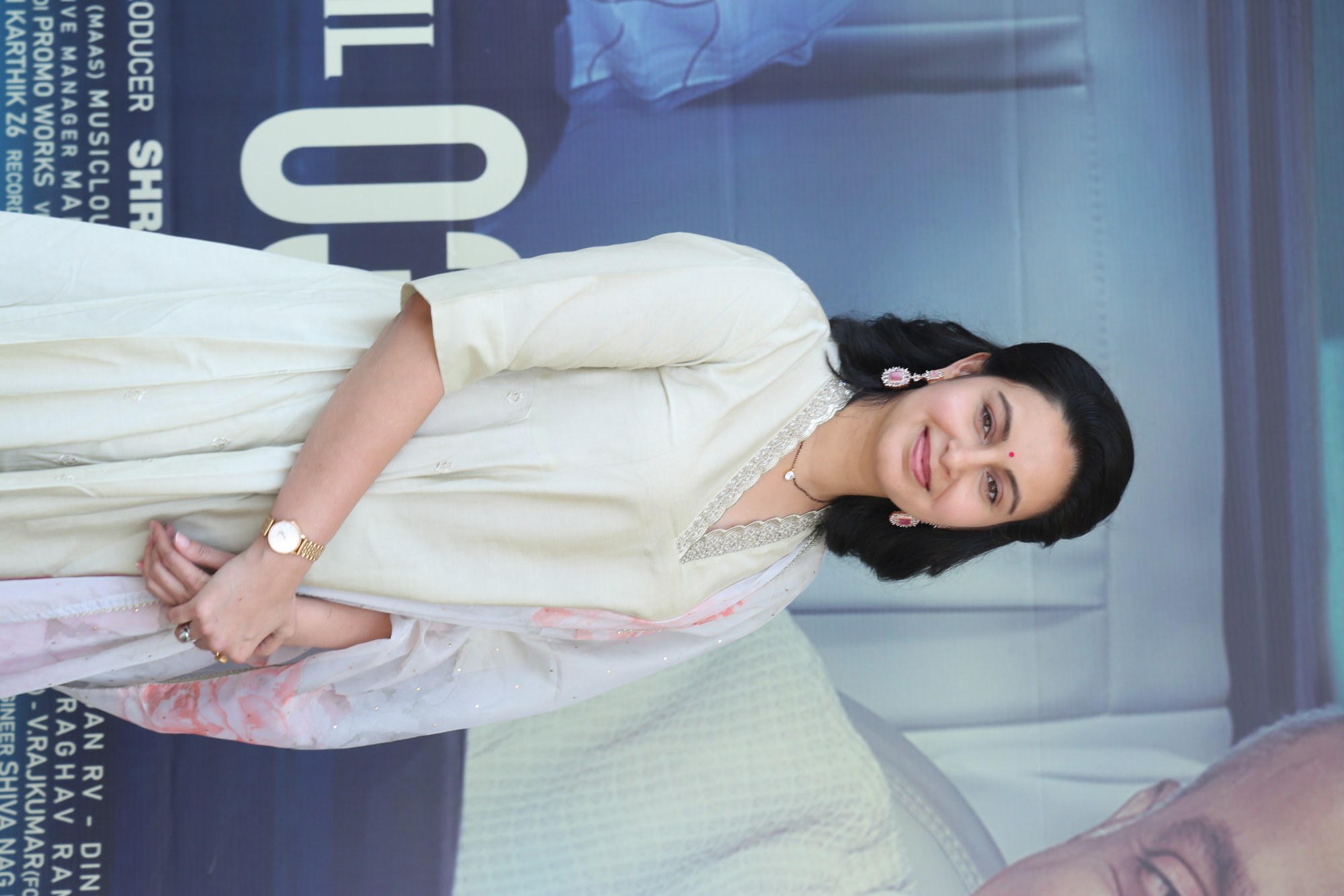 Abhinaya simple elegant look subtle sparkle charm