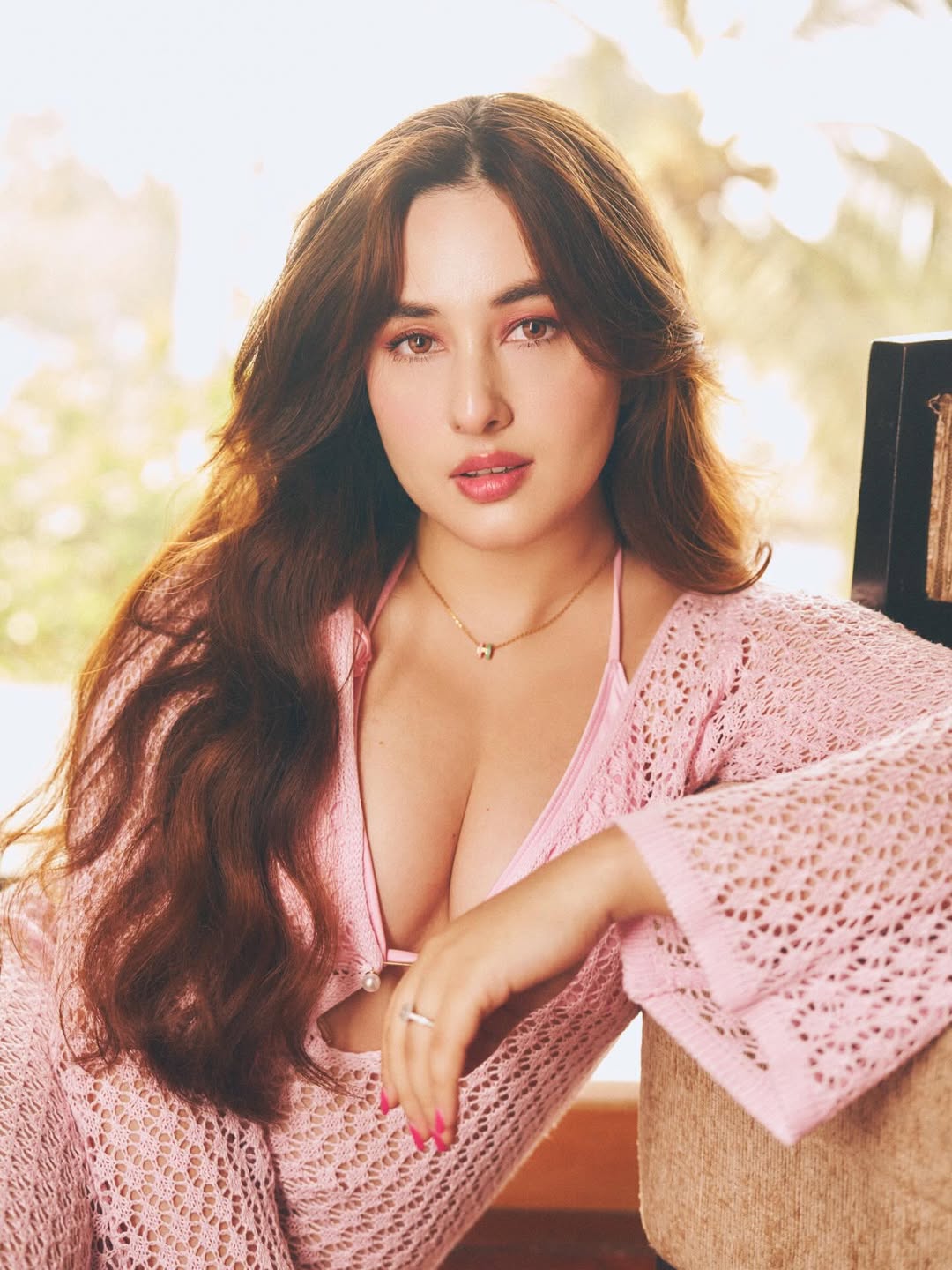 Setting Trends with Effortless Style