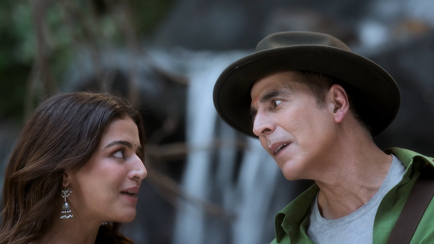 Akshay Kumar Breaks Silence on Age Gap Debate