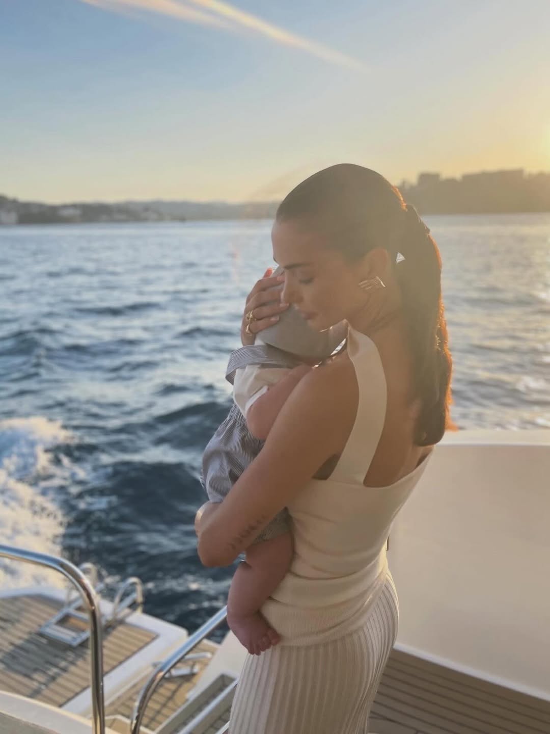 Amy Jackson latest photos