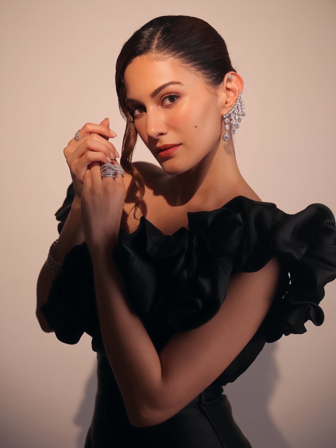 Amyra Dastur Tattoo photos