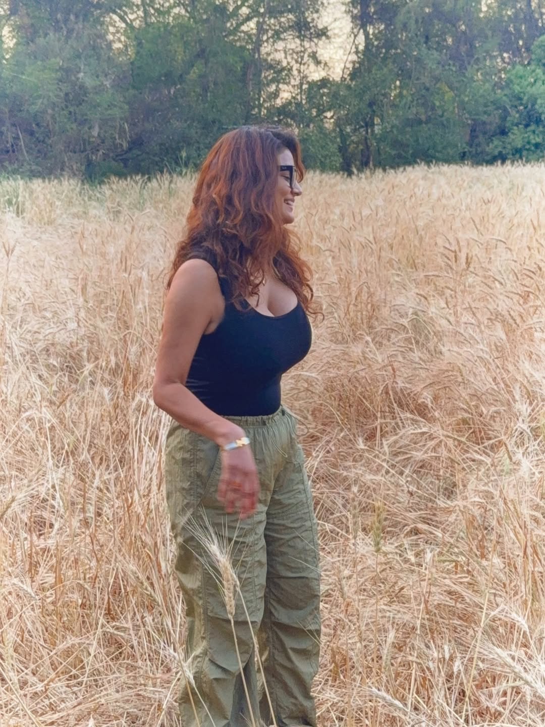 Anveshi Jain stylish black top with cargo pants look