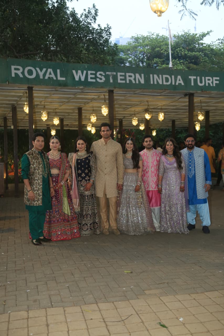 Arjun Tendulkar to Marry Older Partner Like Father Sachin Tendulkar? Sangeet Ceremony Photos Go Viral