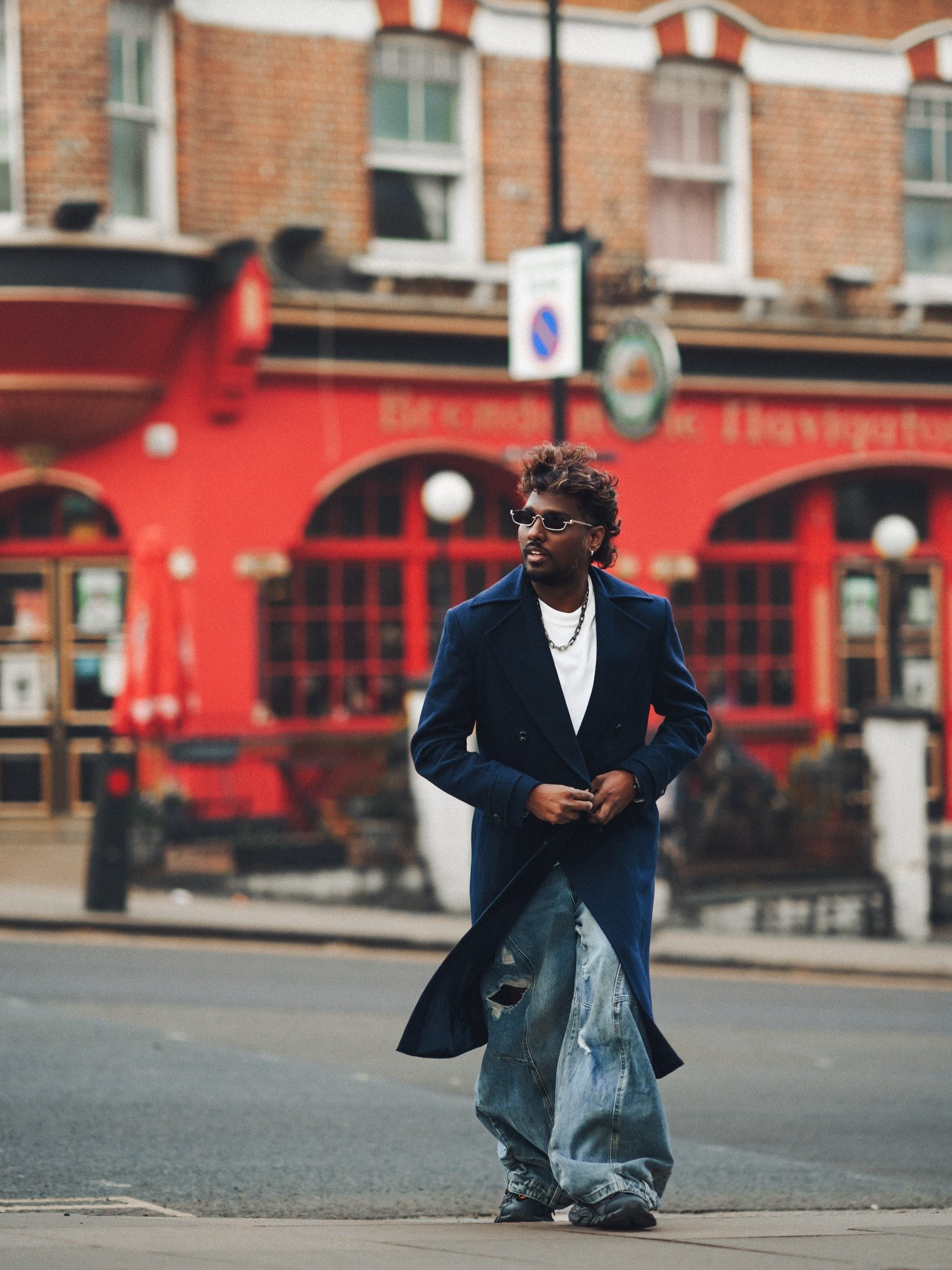 Atlee’s Viral Photos Trend Amid Allu Arjun Sci-Fi Film Buzz