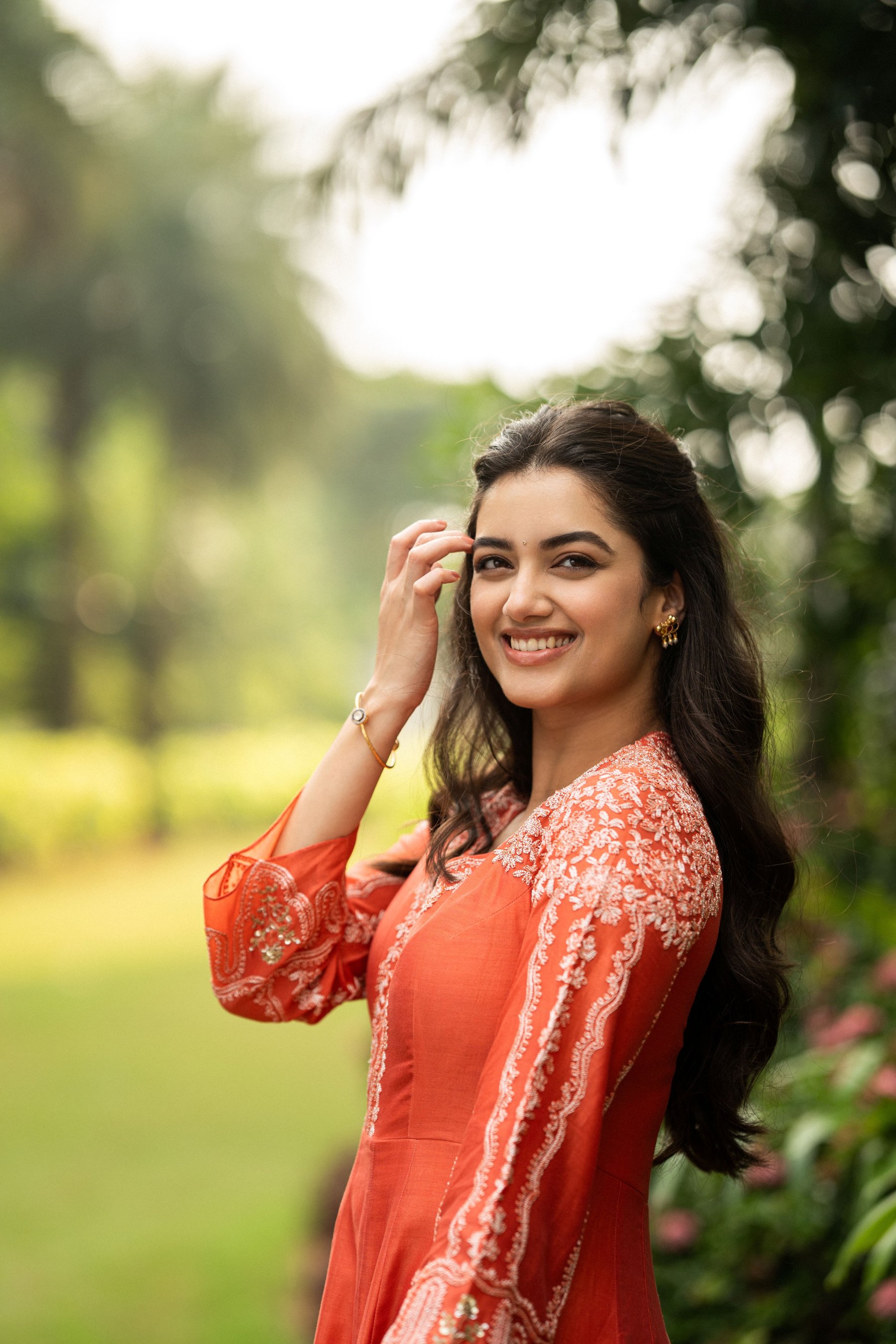 Bhagyashri Borse graceful traditional look with confident charm