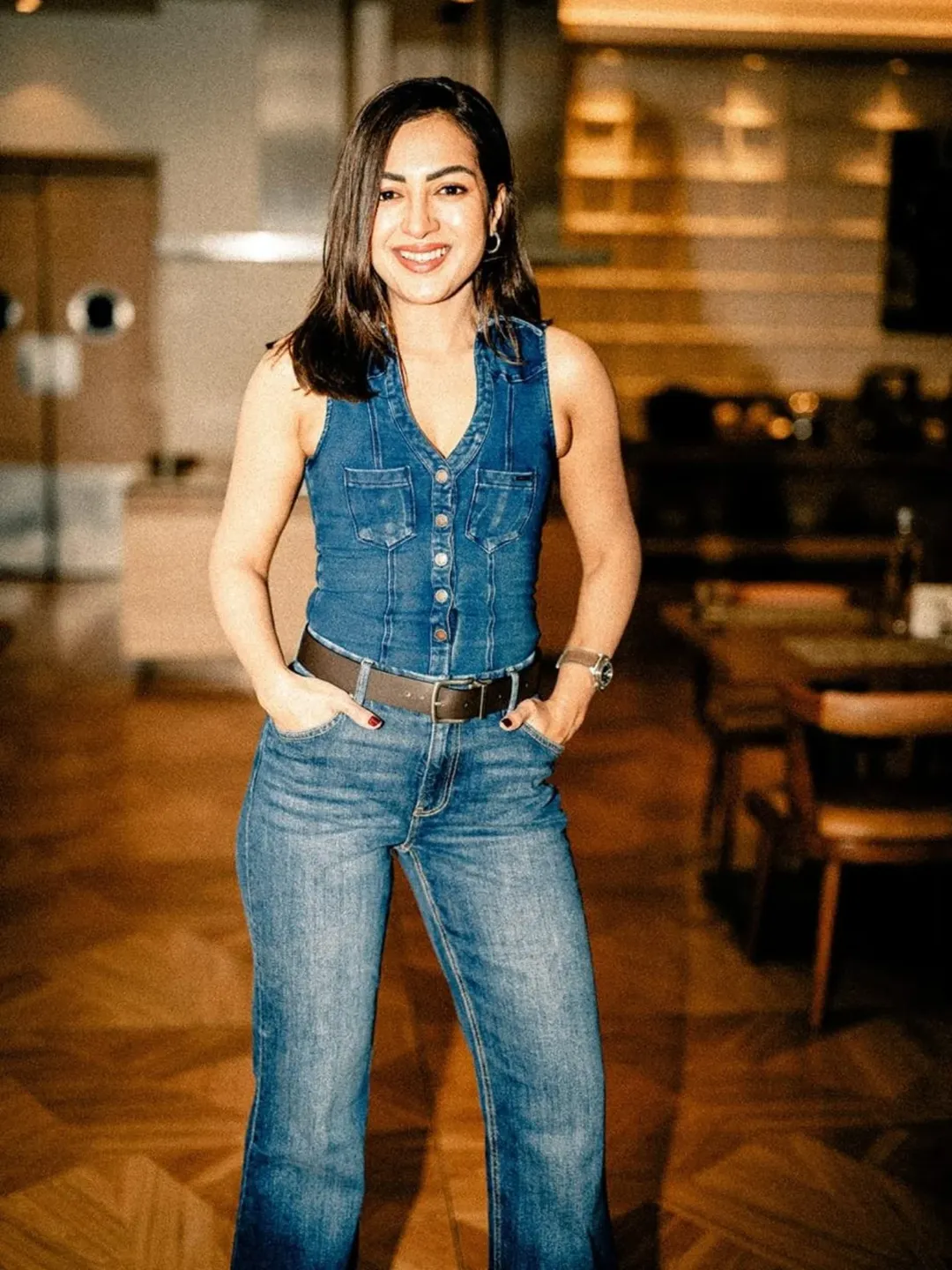 Denim Done Right: Casual Yet Commanding