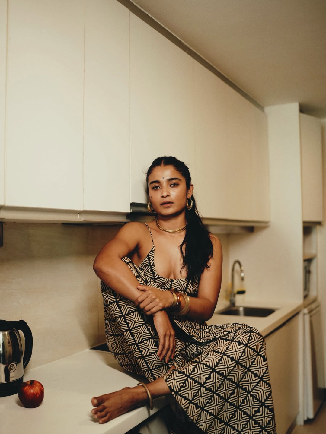 Chaitra J Achar’s Bold & Beautiful Photos : Stunning Clicks with an Apple