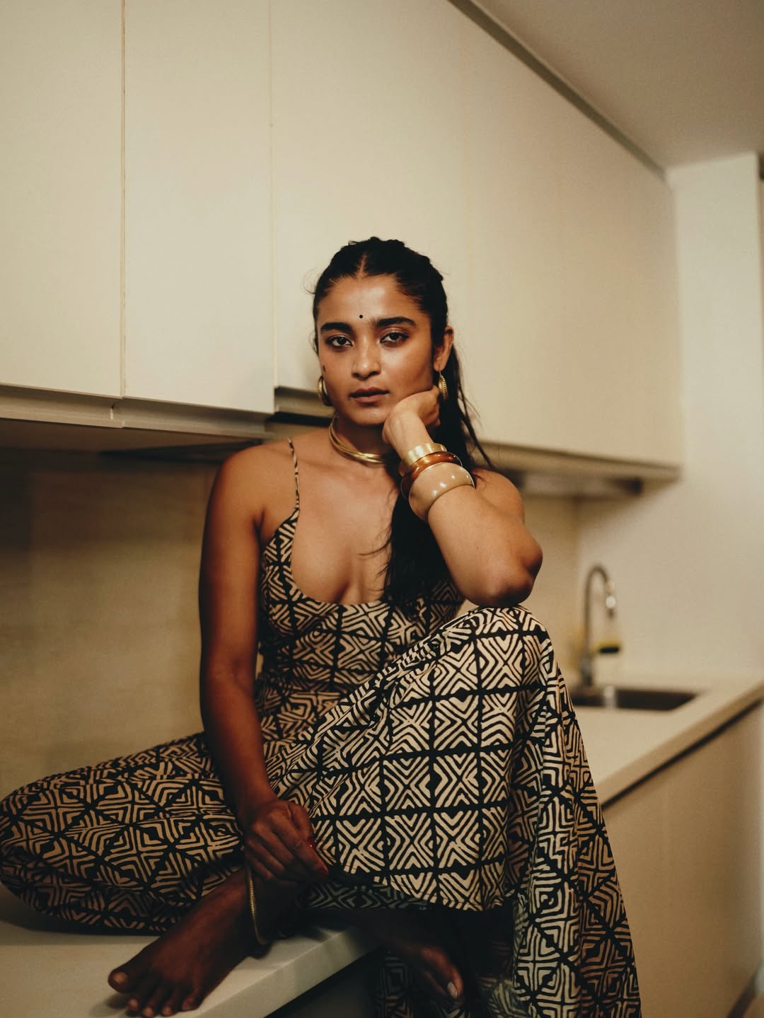 Chaitra J Achar’s Bold & Beautiful Photos : Stunning Clicks with an Apple