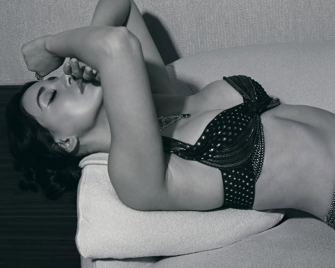 Monochrome Magic: The First Impression