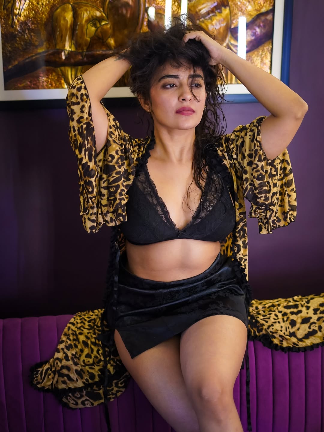 Jinal Joshi bold fashion look leopard kimono black lace