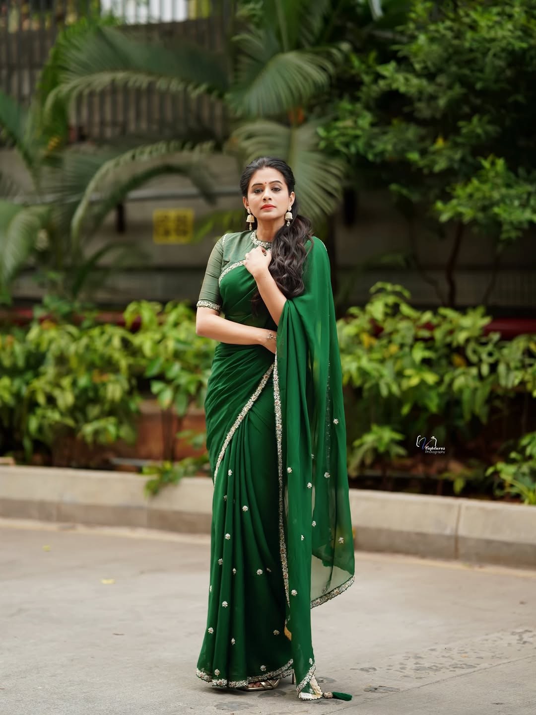 Latest Photos of Priyamani Go Viral on Social Media; Fans Praise Her Stunning Look