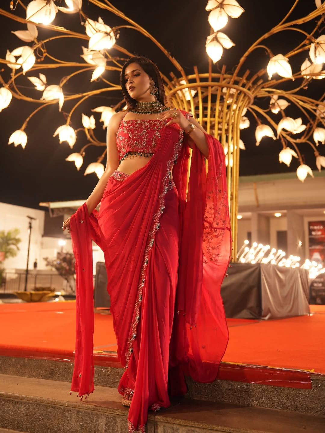 Mannara Chopra graceful red saree traditional fashion look