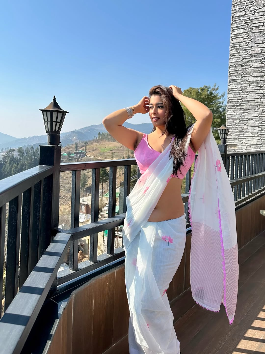 Nikita Sharma traditional style with modern pink blouse