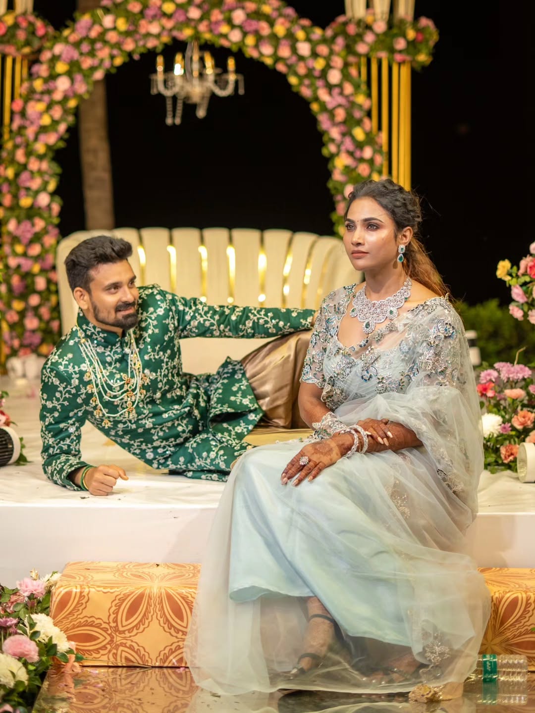 Pure Couple Goals: Myna Nandhini and Yogeshwaram’s Latest Romantic Clicks Go Viral