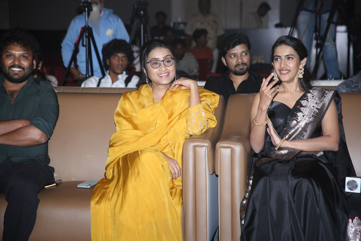 Manasa Sharma Niharika Konidela seated together