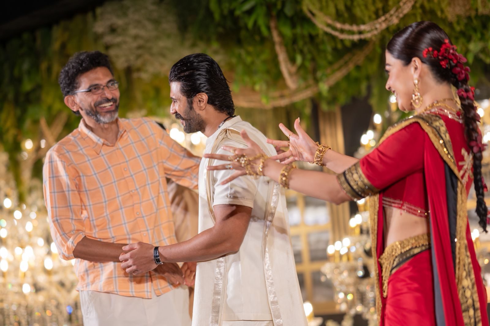 Rashmika Mandanna–Vijay Deverakonda Grand Reception Photos Go Viral