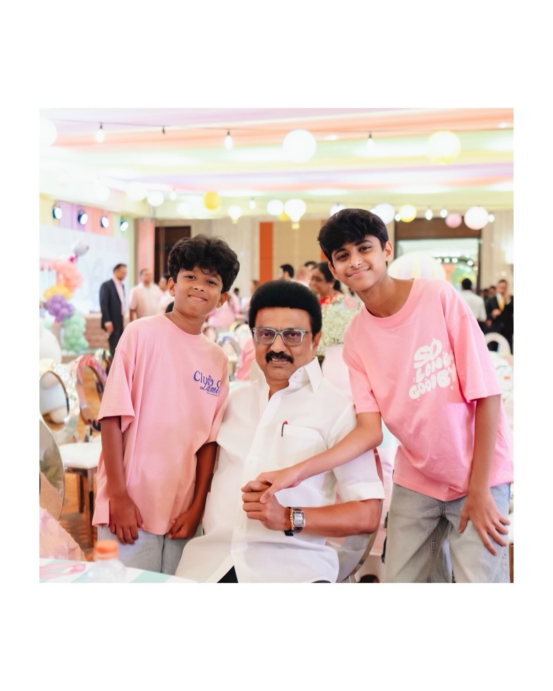 Ravi Mohan and Aarti Ravi sons