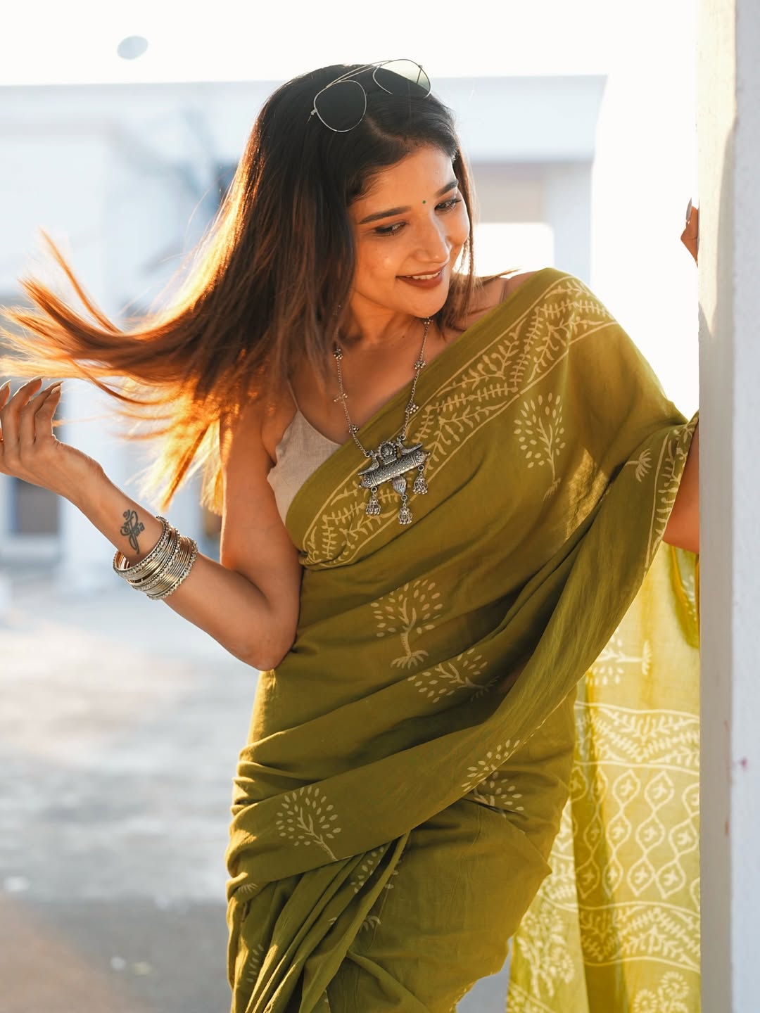 Sakshi Agarwal elegant saree style with confident smile