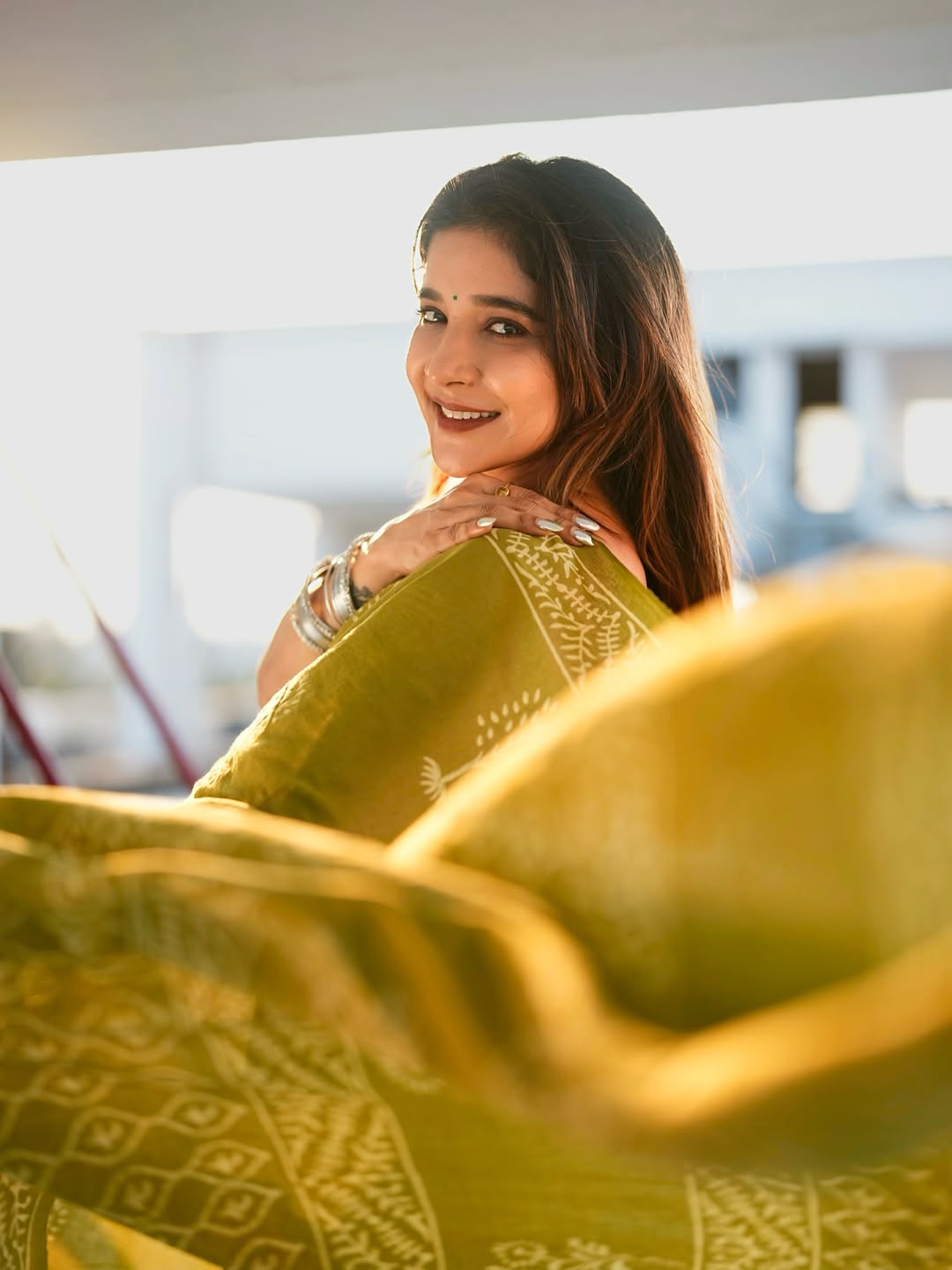 Sakshi Agarwal chic green saree look with charm