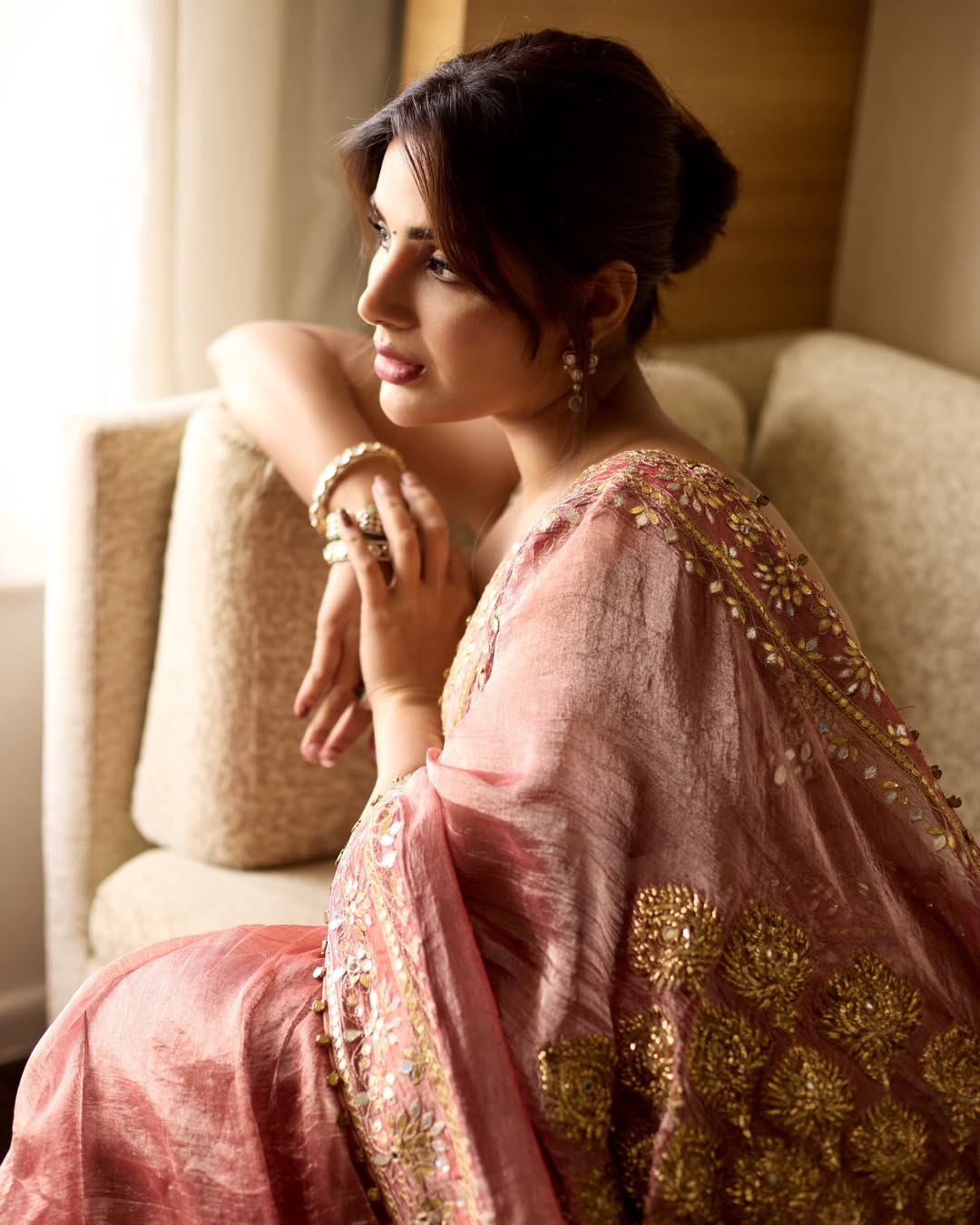 Samyuktha latest photos