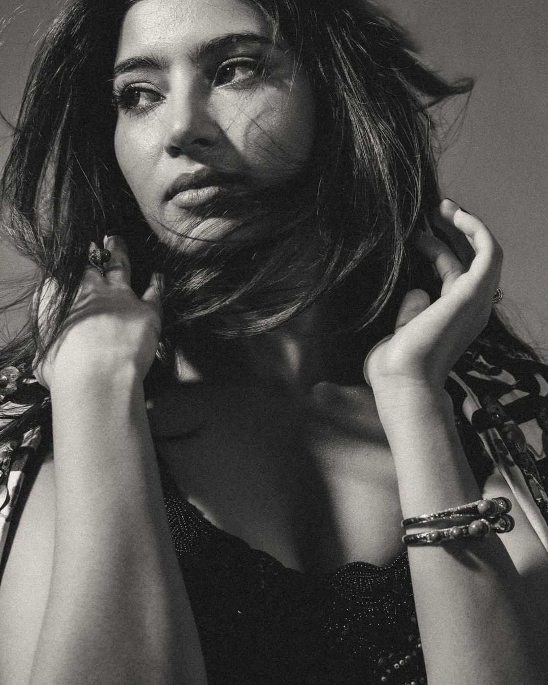 Sara Arjun elegant stylish look confident expressive pose