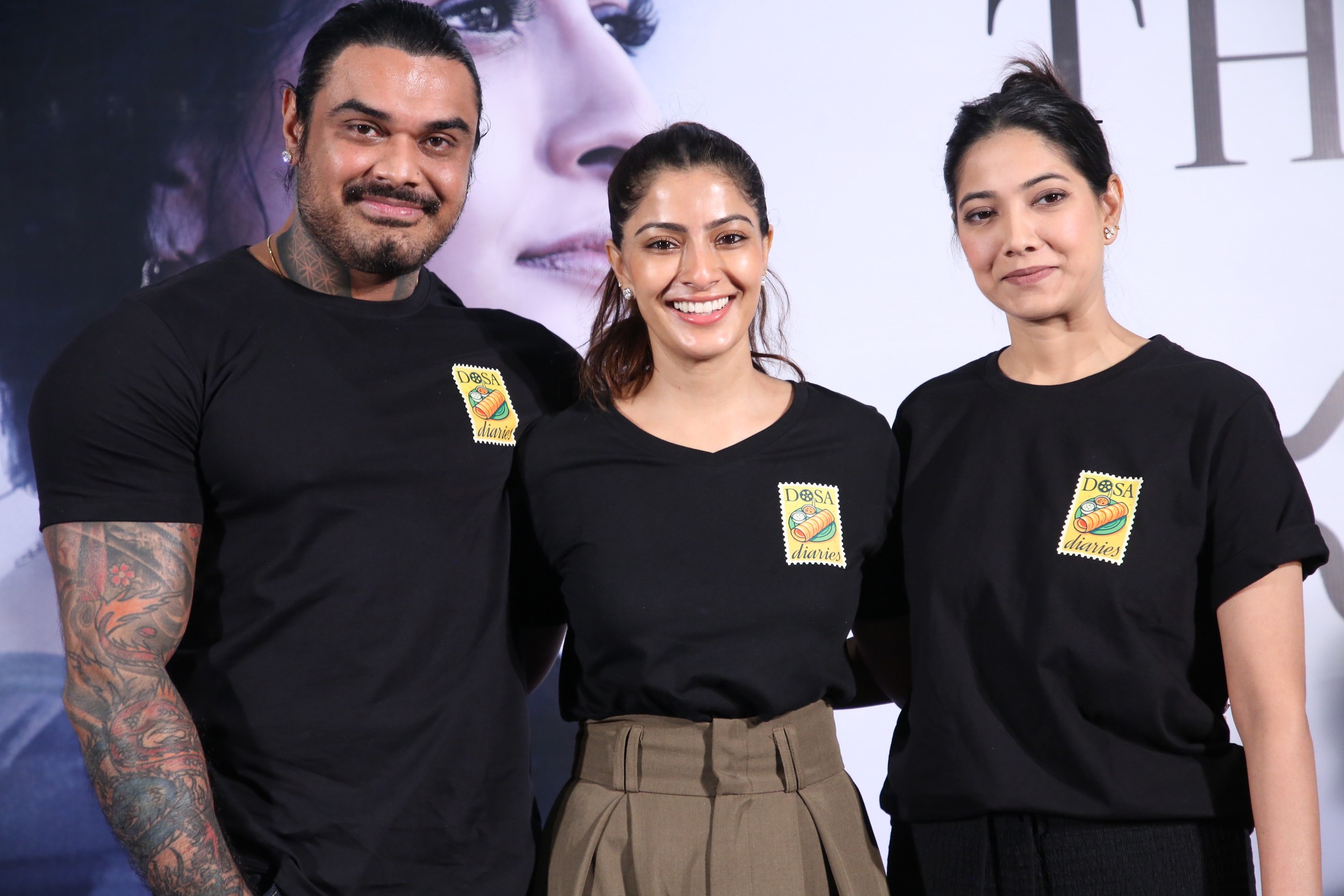 Nicholai Sachdev Varalaxmi Sarathkumar Pooja Sarathkumar media pose