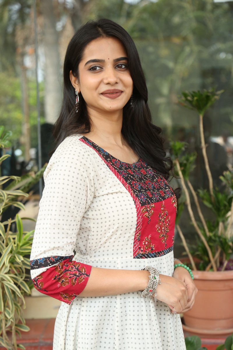 Sri Gouri Priya graceful traditional contemporary outfit smiling pose