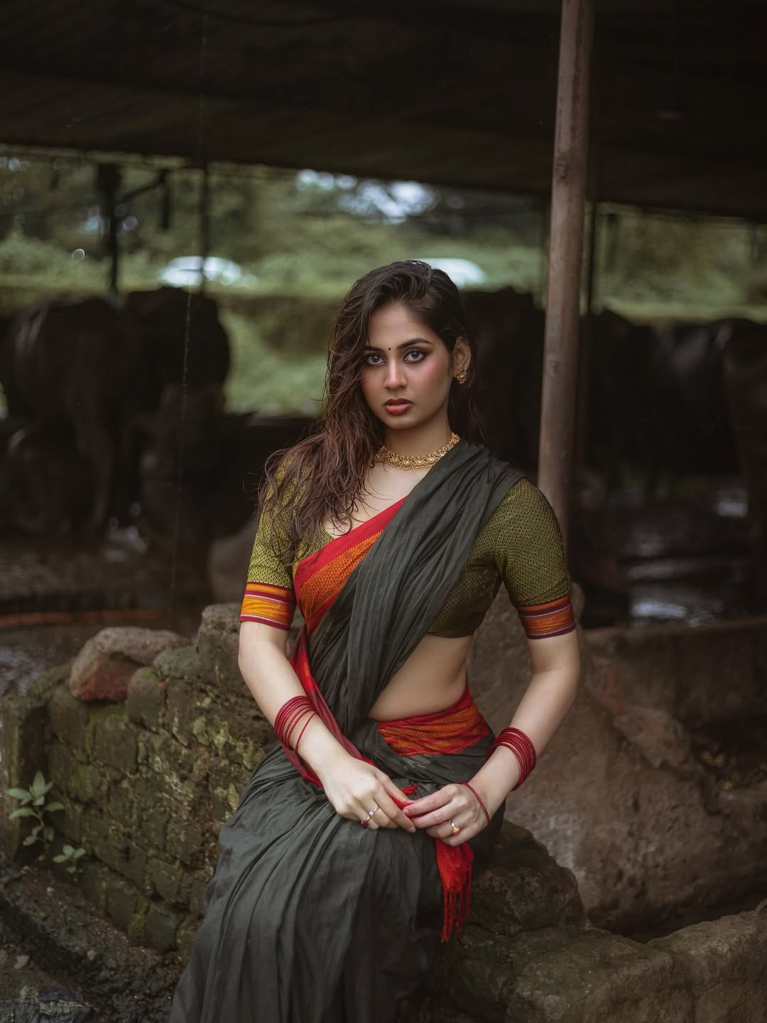 Srushti Bannatti showcasing traditional dress with fierce attitude