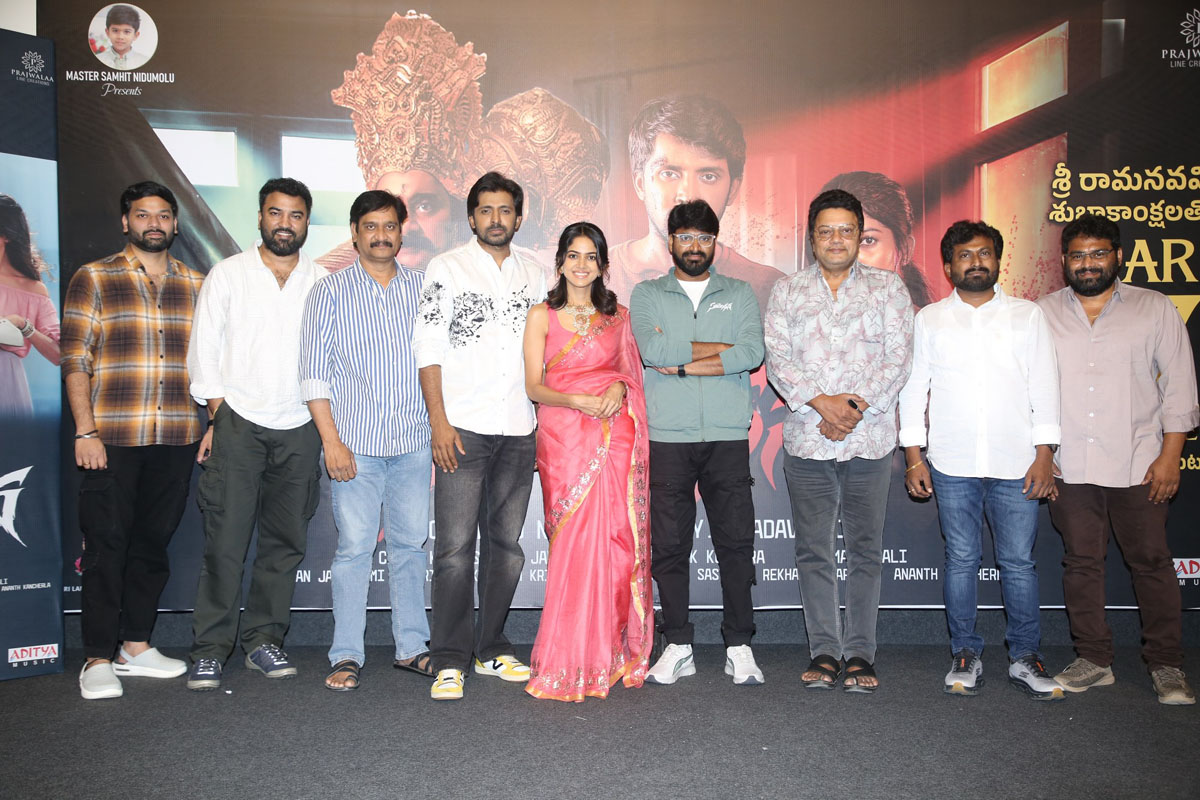 Suyodhana team group photo on stage