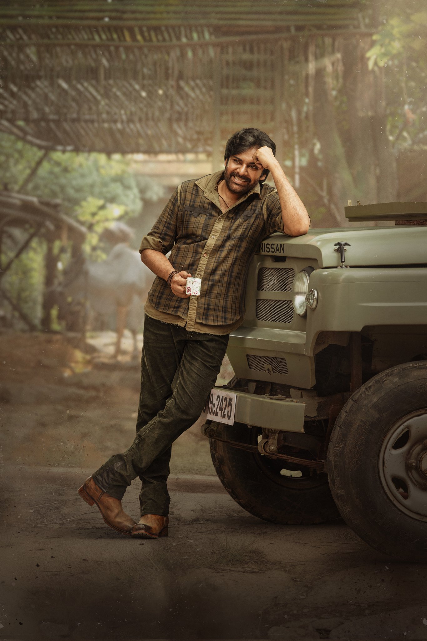 Pawan Kalyan intense look still from Ustaad Bhagat Singh