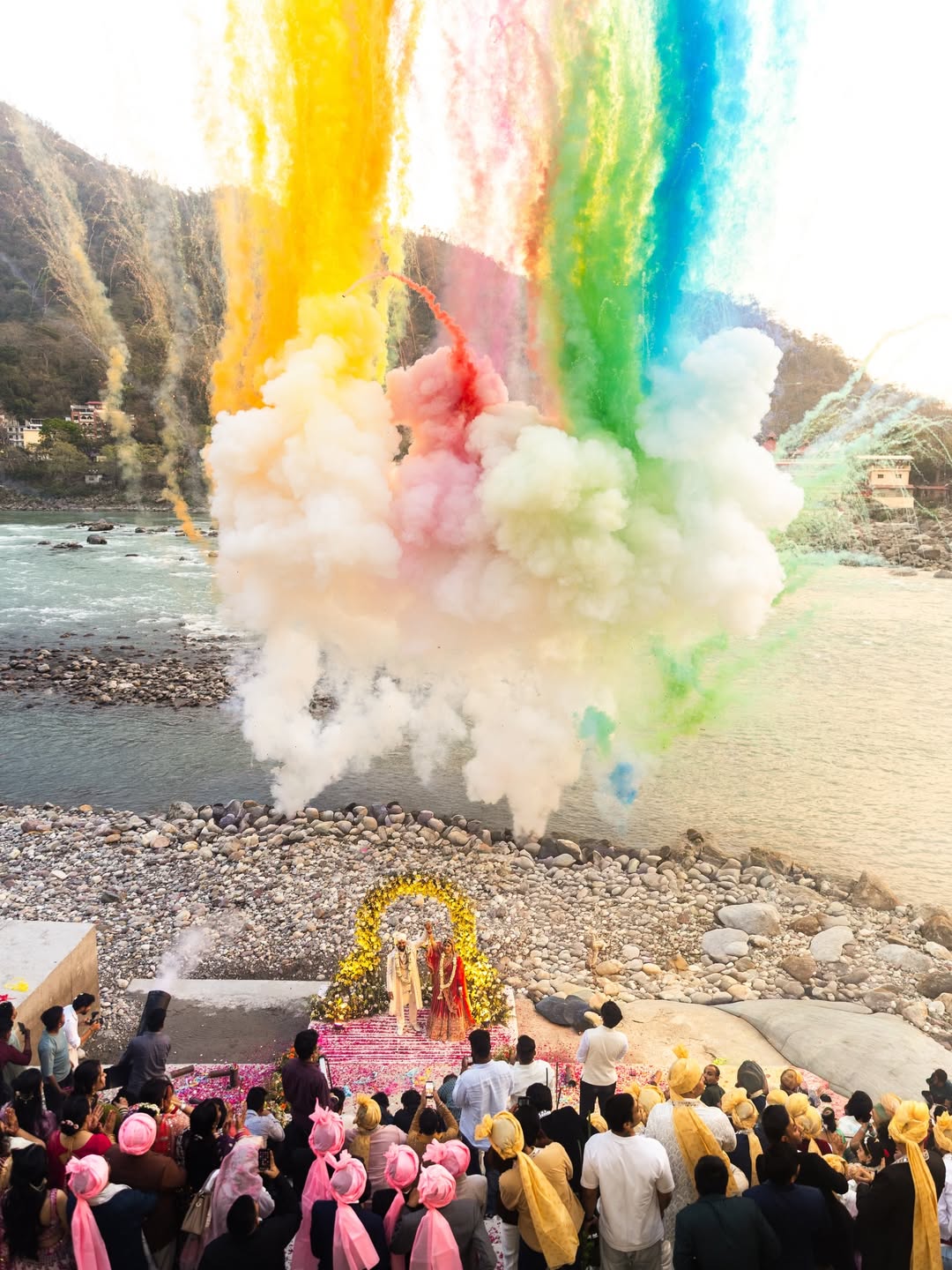 A Dreamy Yet Intimate Riverside Celebration