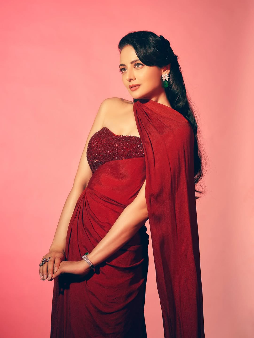 Zoya Afroz glamorous pose in red attire