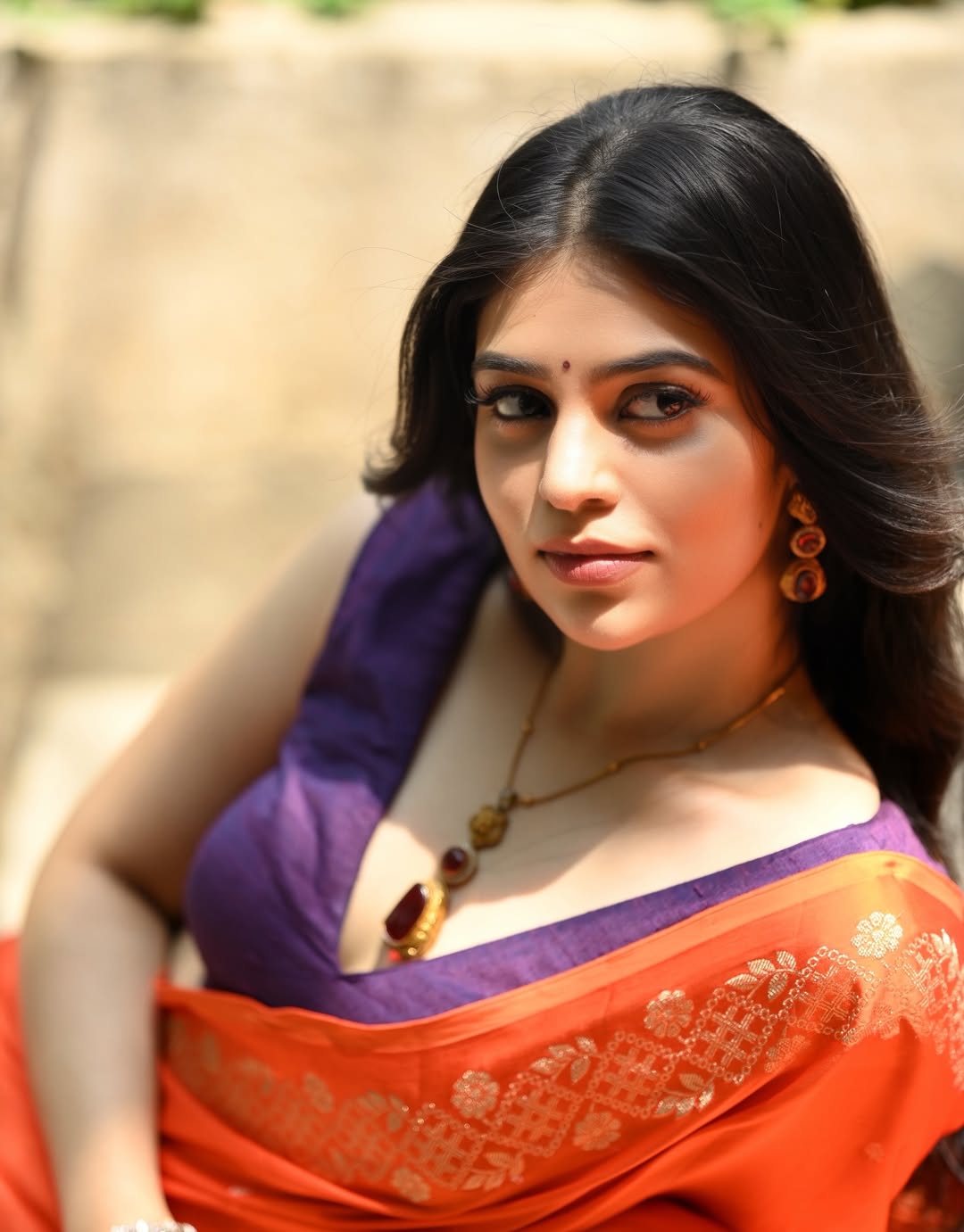 Bandhavi Sridhar saree confident graceful elegant pose