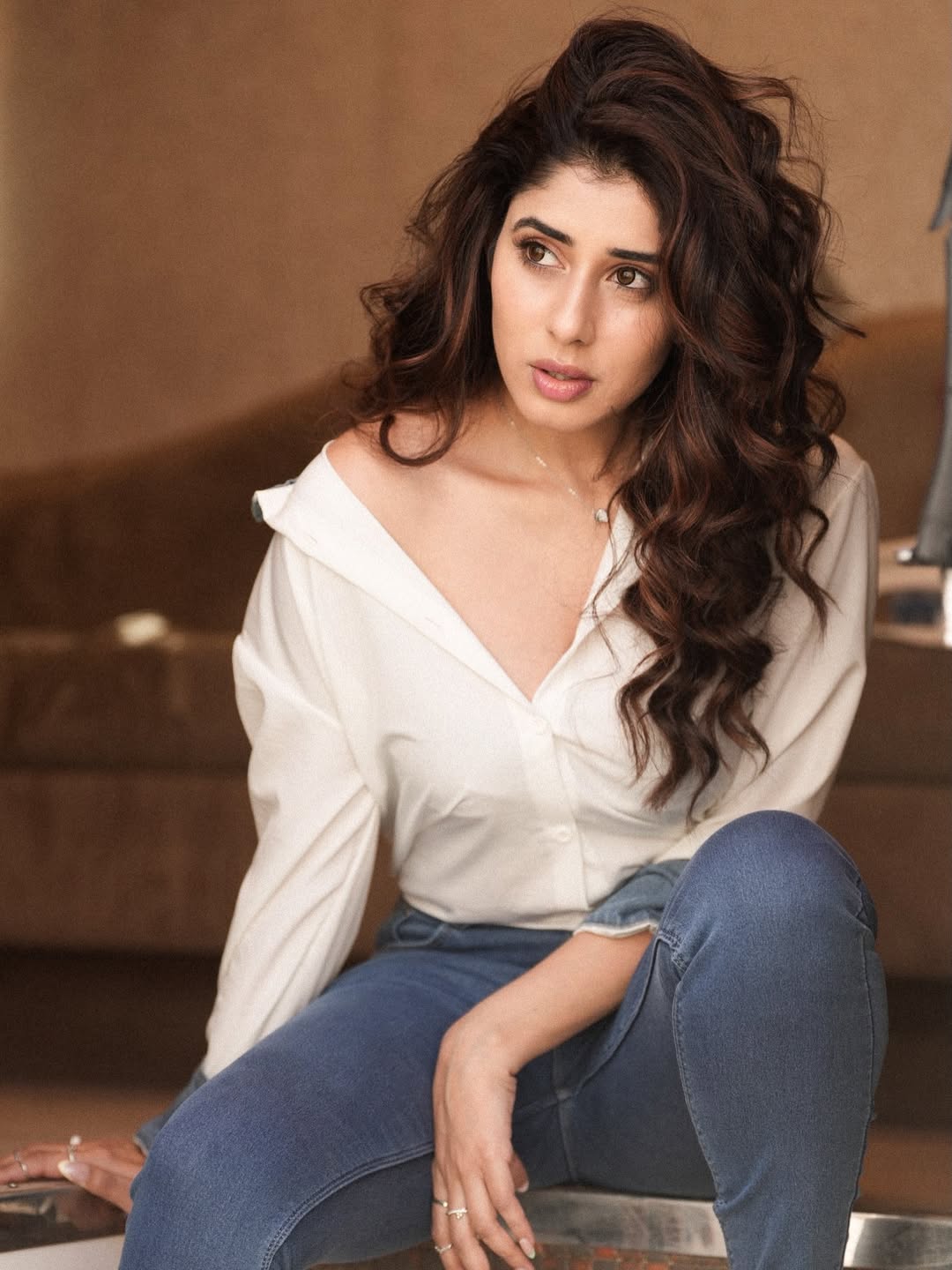 Jasmin Bajwa effortless chic elegance in casual look