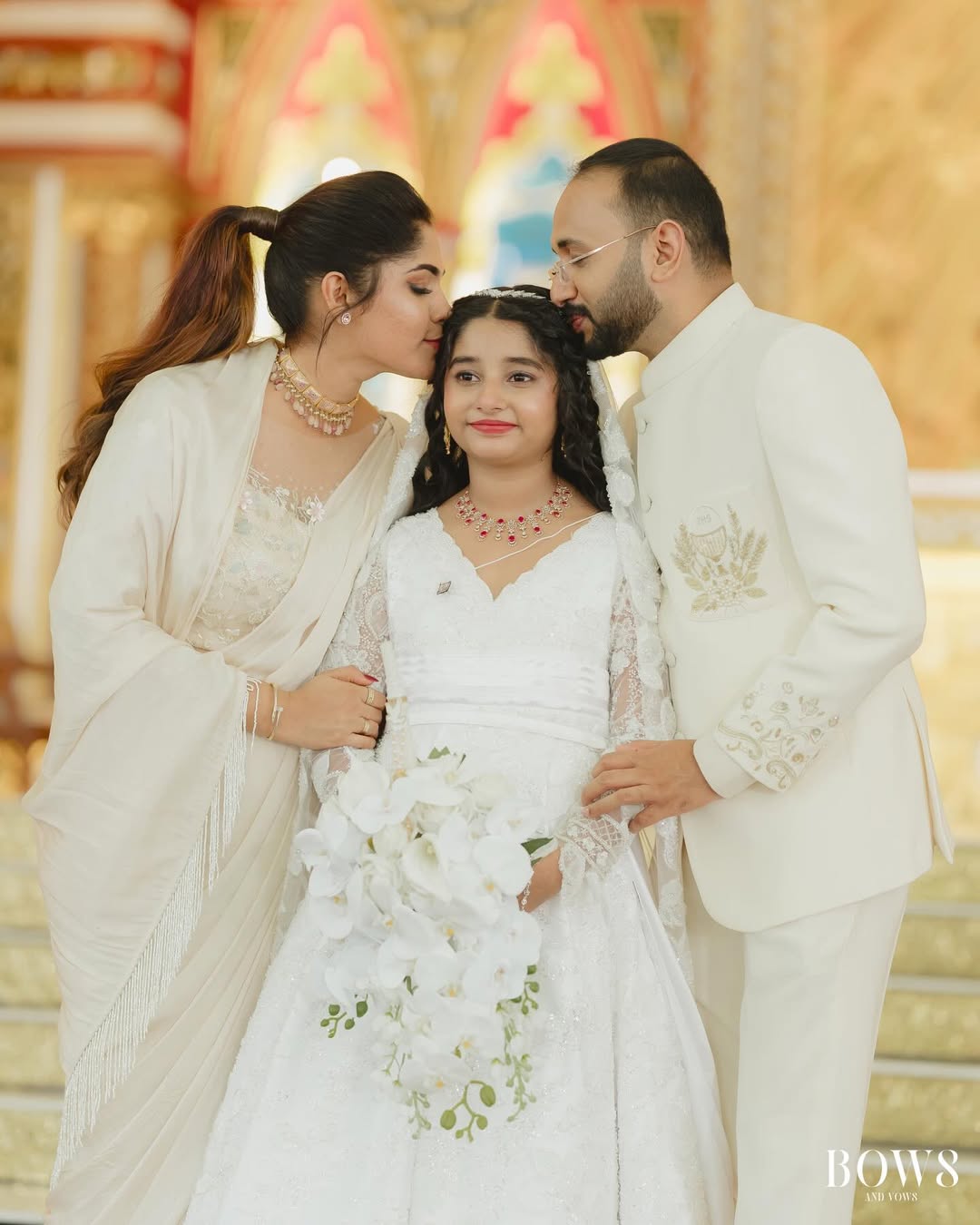 Actress Muktha daughter photos