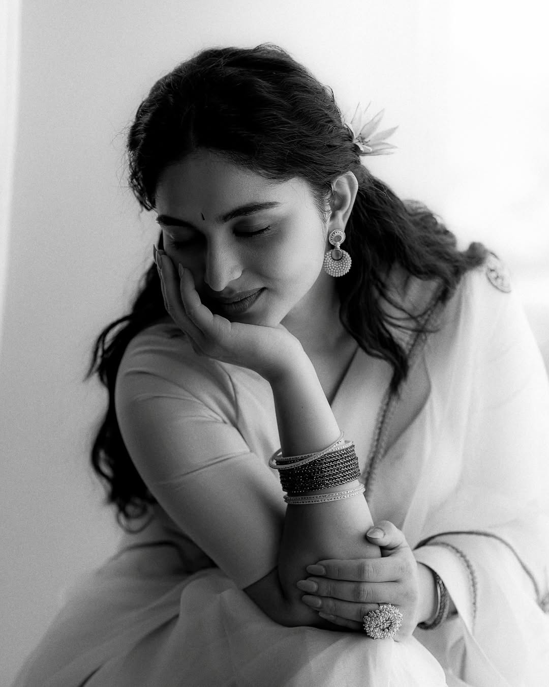 Actress Kayadu Lohar White Colour Saree Gorgeous Photos