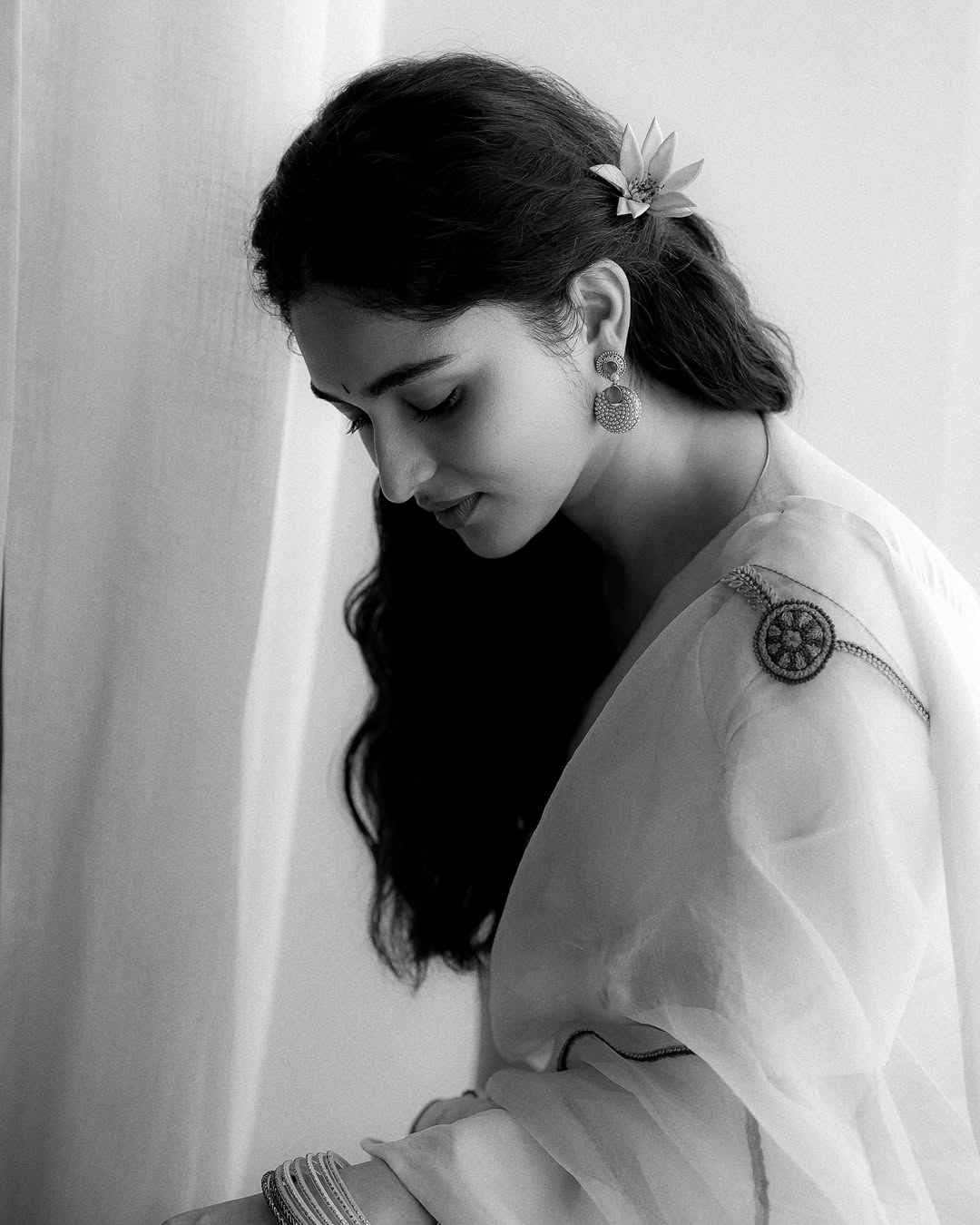 Actress Kayadu Lohar White Colour Saree Gorgeous Photos