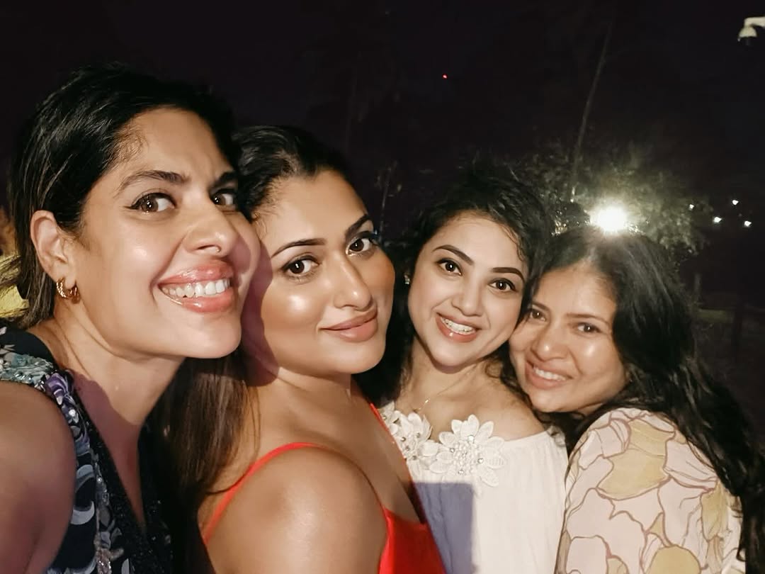 Malavika Sunset photos