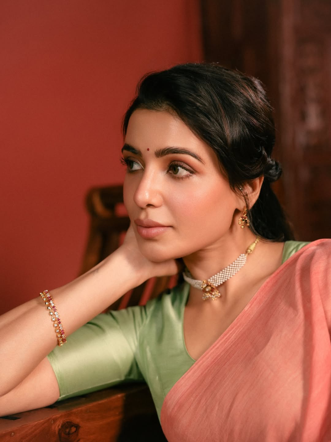 Actress Samantha Recent Stunning Beautiful Saree Photos With Lotus