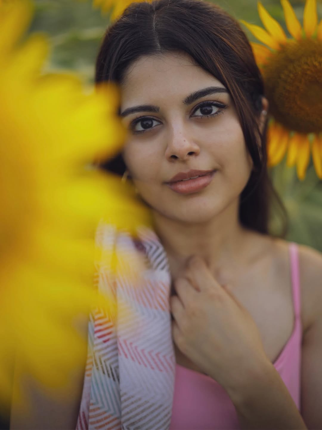 Actress Sanjana Who Lubber Pandhu Famous Shares Beautiful Photos