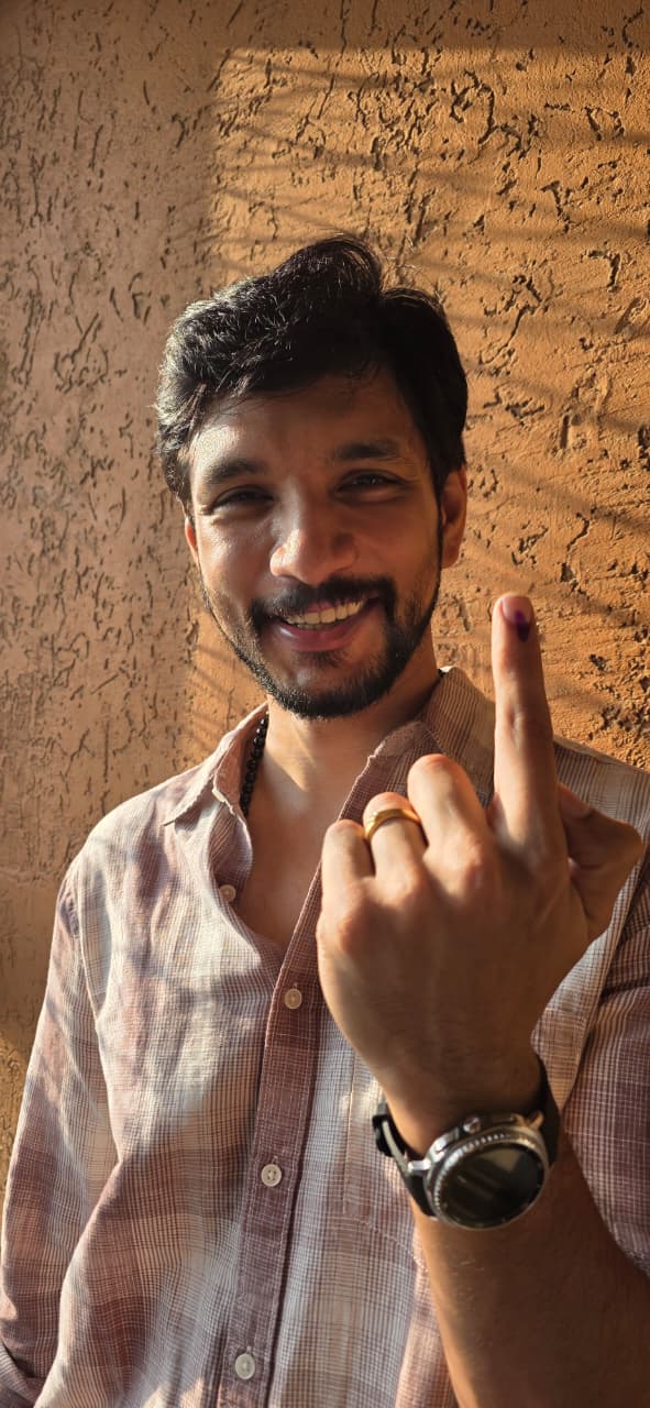 Tamil Nadu Celebrities cast their votes