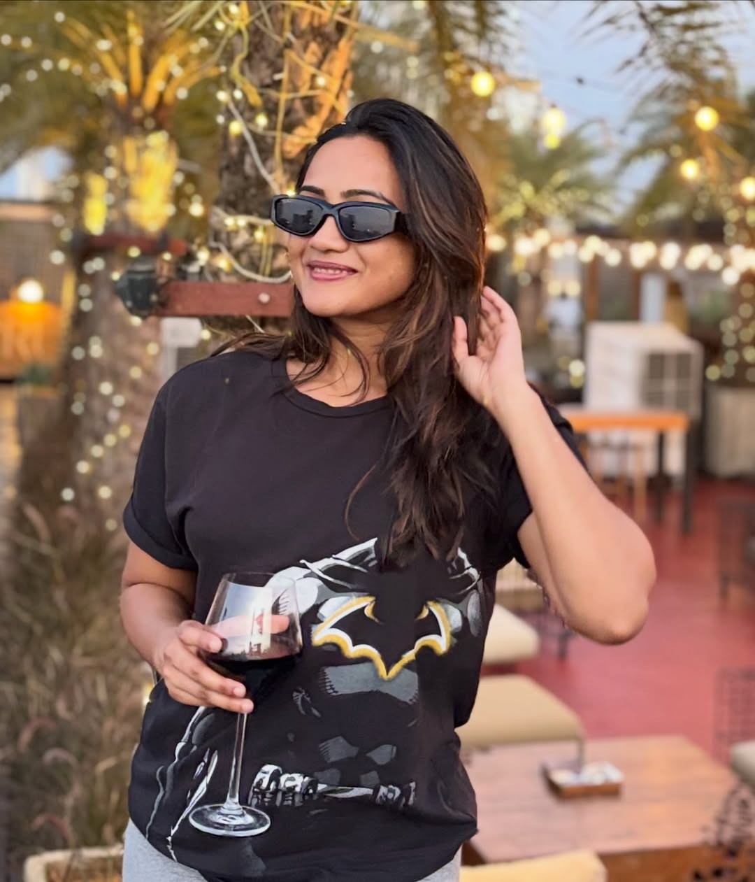 Amika Shail Batman tee casual chic style look